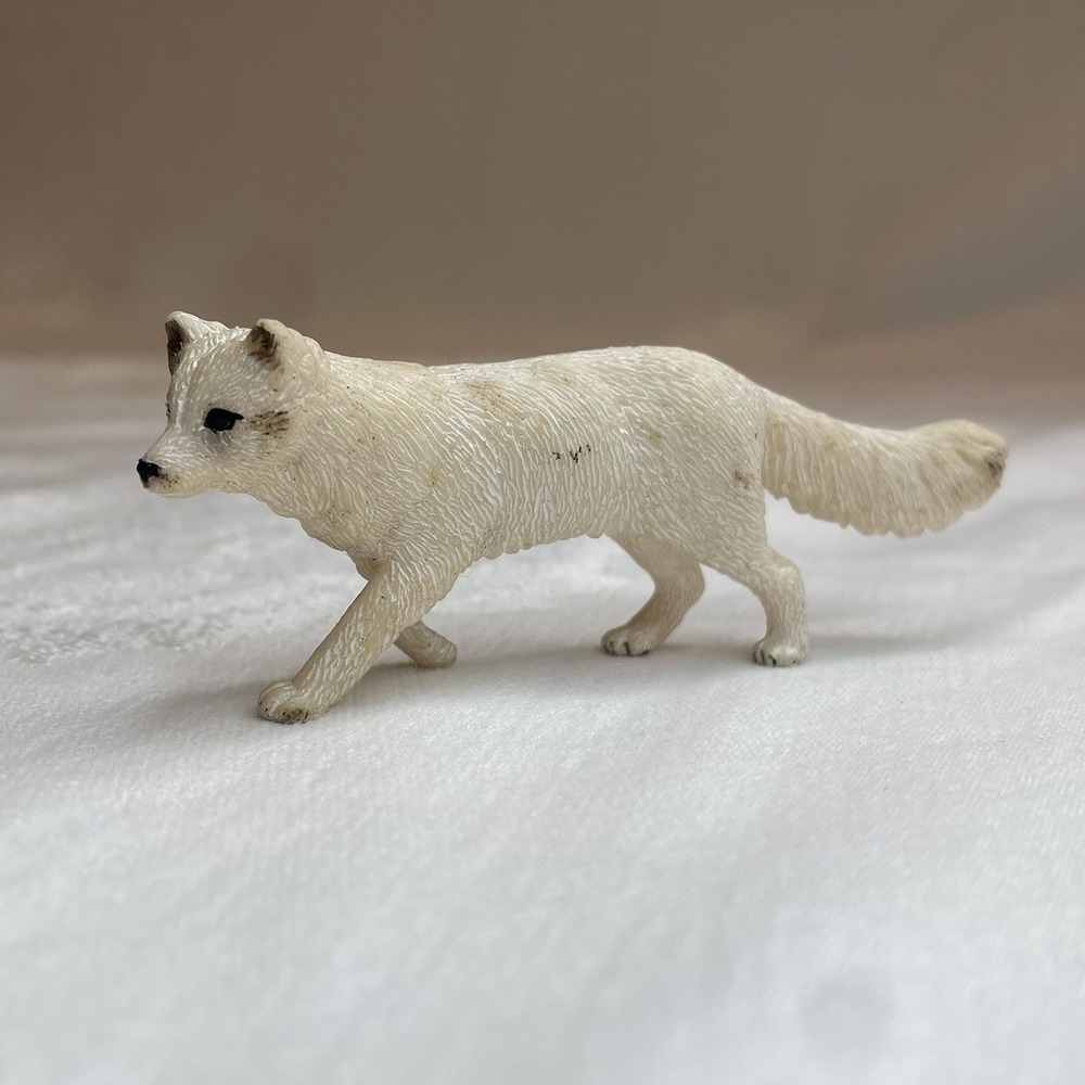 Schleich ARCTIC FOX Adult Animal Figurine Toy 2010 Retired 14638